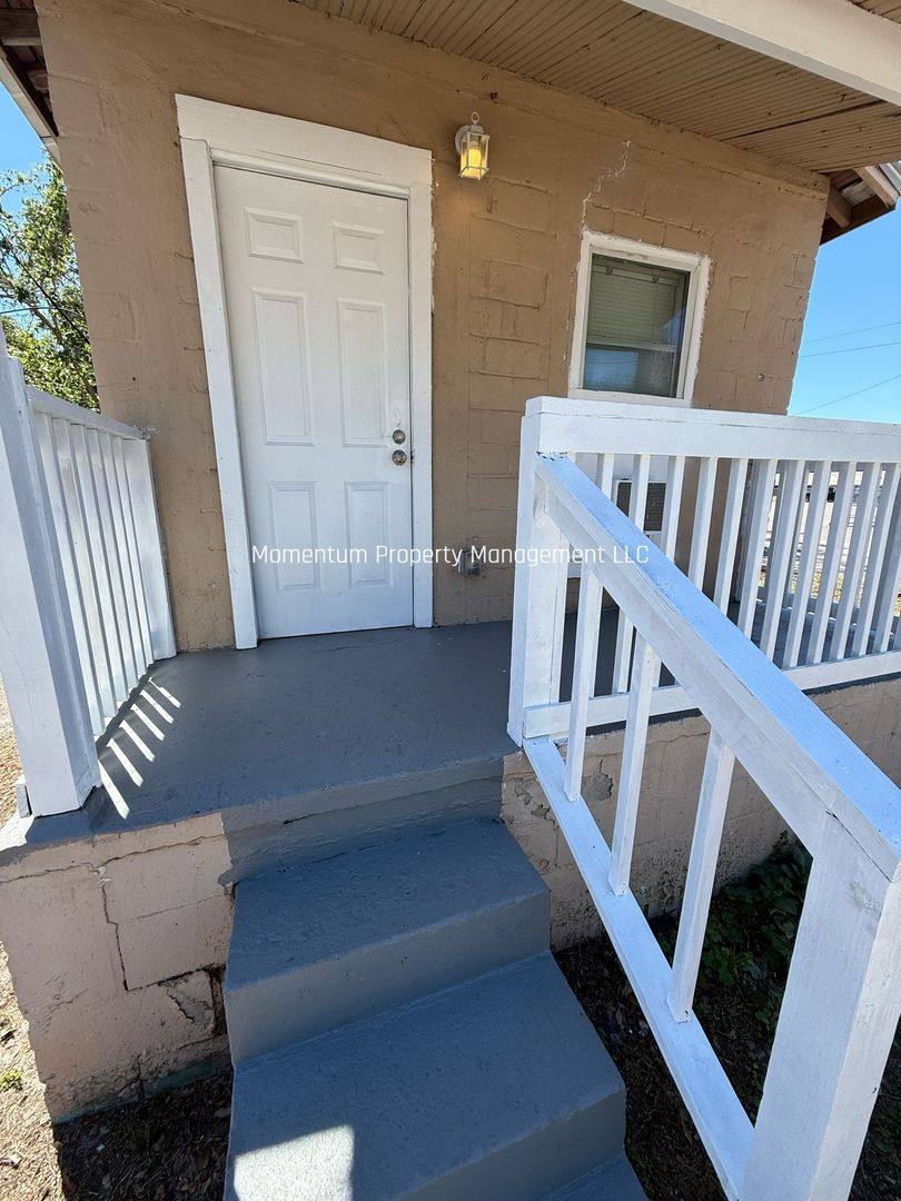 House for rent at 2501 E Chelsea St, Tampa, FL 33610
