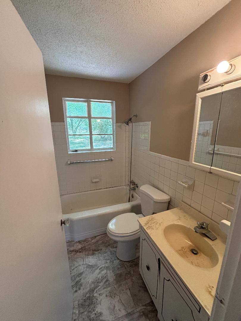 House for rent at 4064 Owen Rd, Memphis, TN 38122