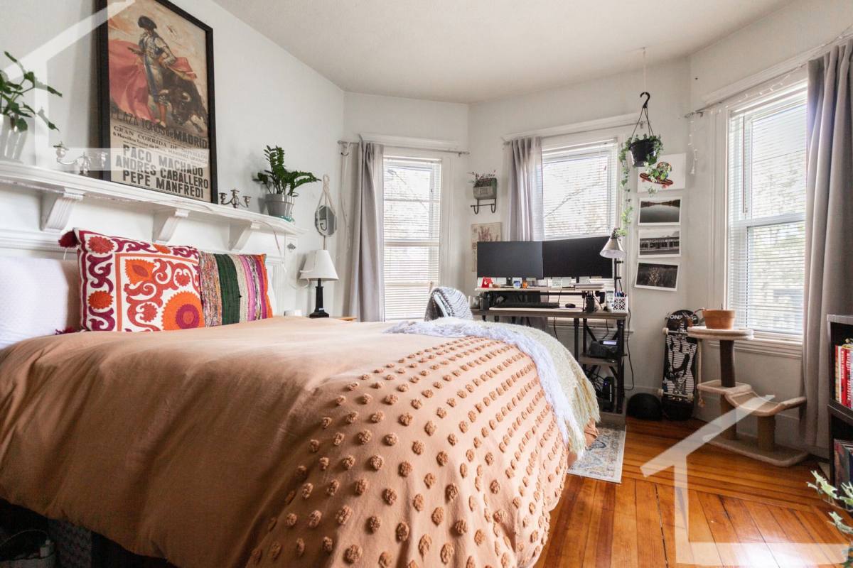 House for rent at 548 Wahsington St, Brighton, MA 02135