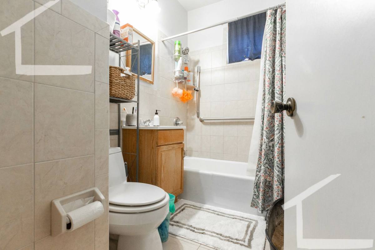 House for rent at 548 Wahsington St, Brighton, MA 02135