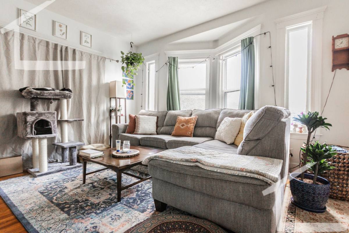 House for rent at 548 Wahsington St, Brighton, MA 02135