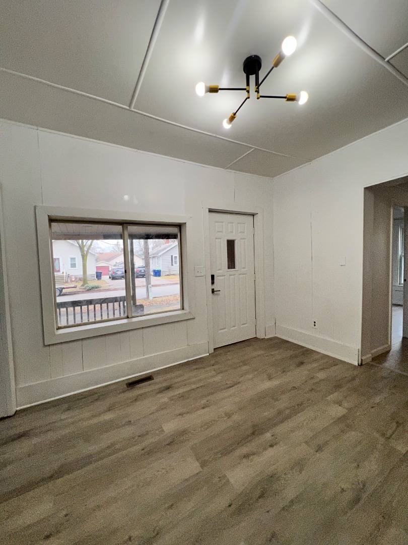 House for rent at 2140 2nd St, Bay City, MI 48708