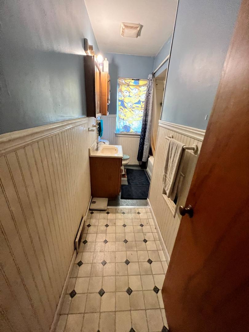 House for rent at 2 Congress Court #D, Saginaw, MI 48602