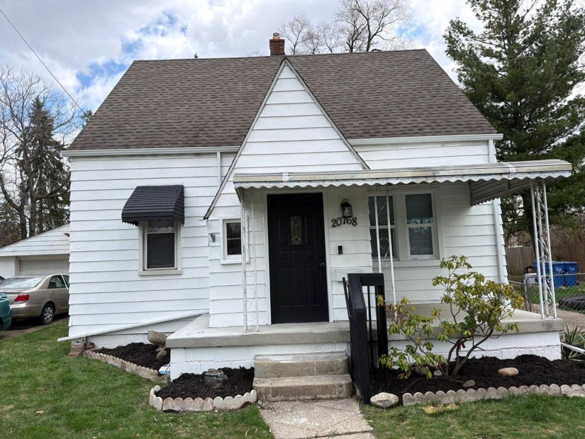 House for rent at 20768 Gentner St, Warren, MI 48089