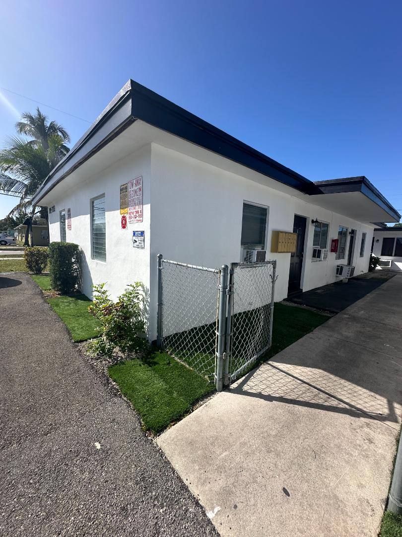 Apartment for rent at 701 NW 15th Terrace #1, Fort Lauderdale, FL 33311