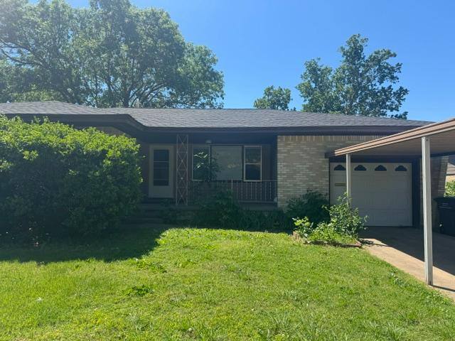 House for rent at 4721 Dartmouth Dr, Bartlesville, OK 74006
