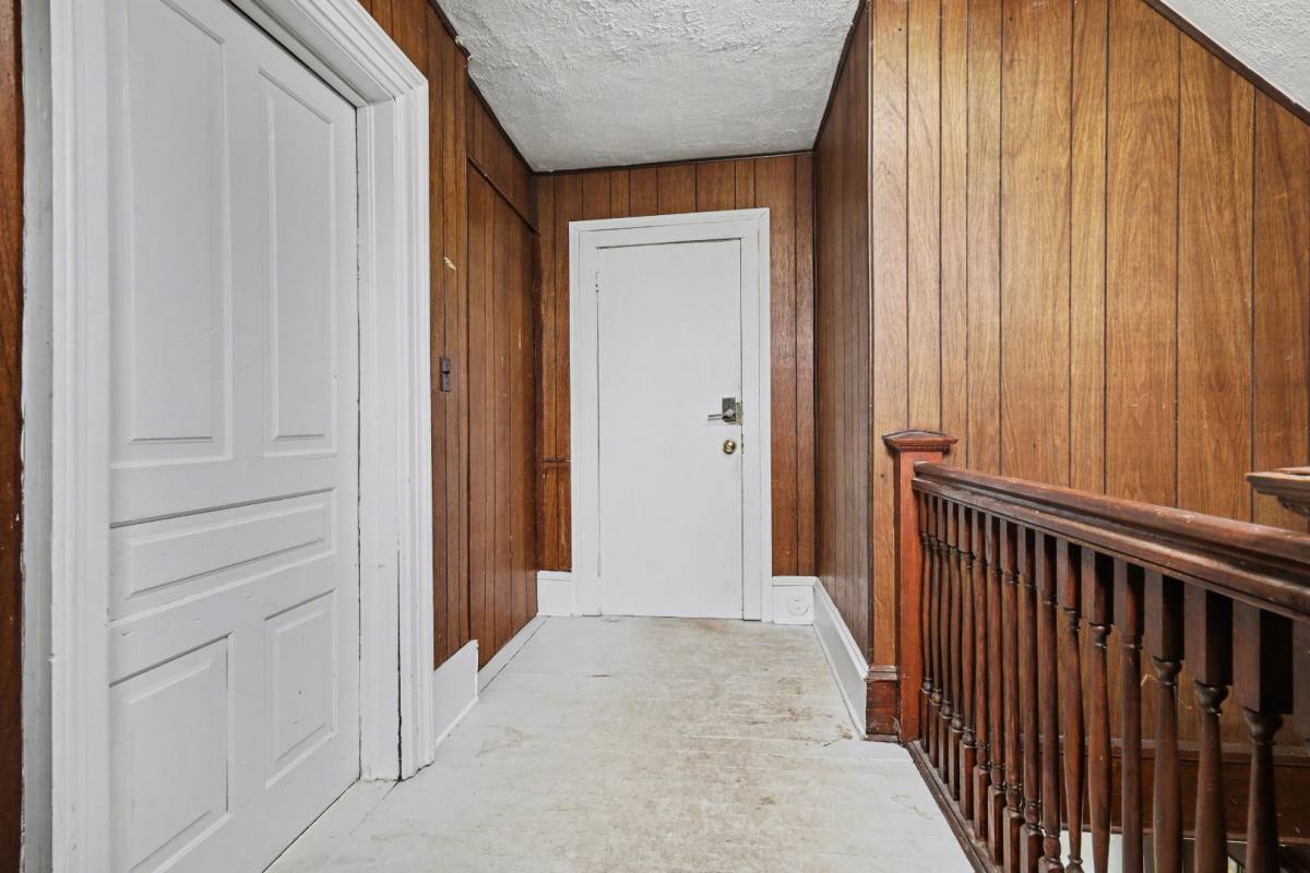 House for rent at 121 S Clay St #3, Greenville, MI 48838