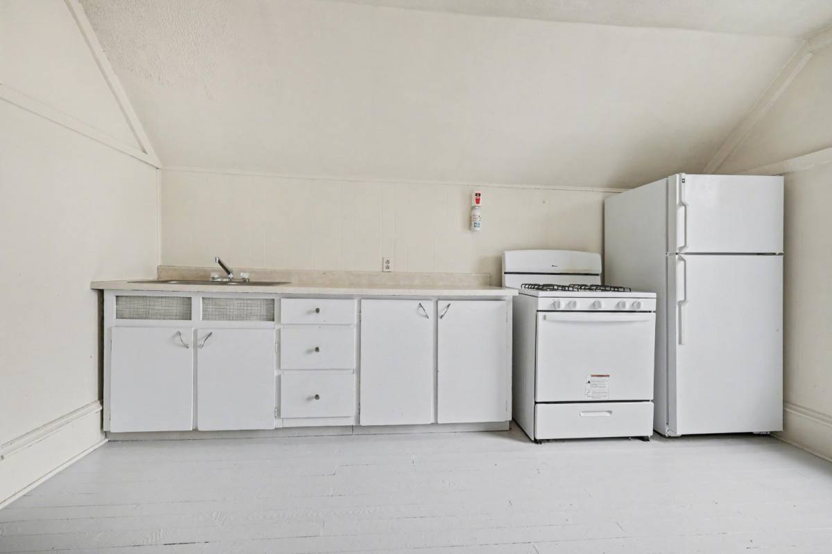 House for rent at 121 S Clay St #3, Greenville, MI 48838