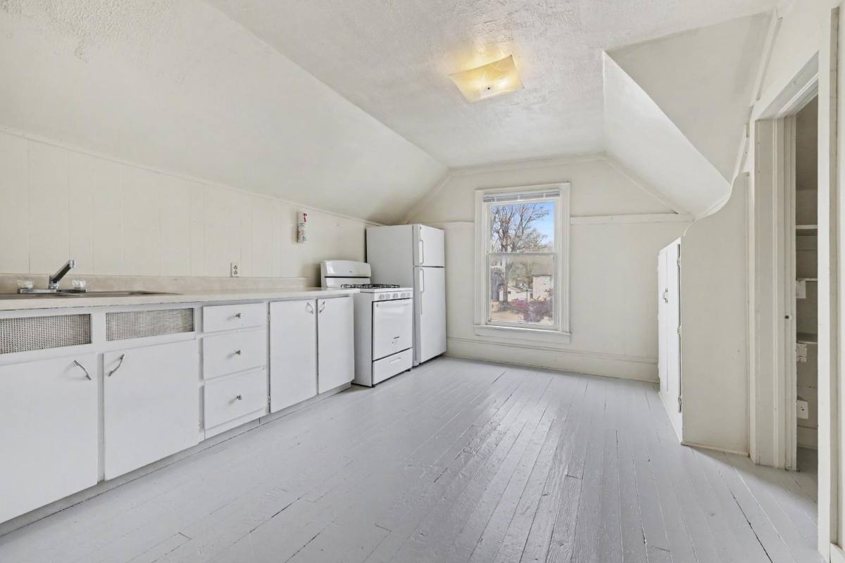 House for rent at 121 S Clay St #3, Greenville, MI 48838