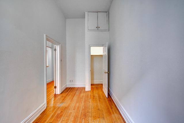Townhouse for rent at 465 W 57th St #LOFT, New York, NY 10019