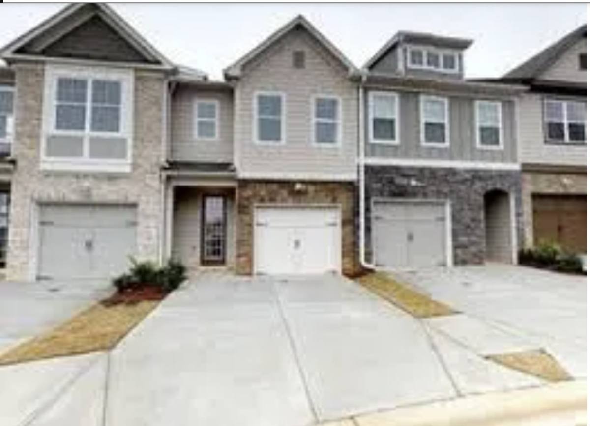 Townhouse for rent at 5010 Longview Walk, Decatur, GA 30035