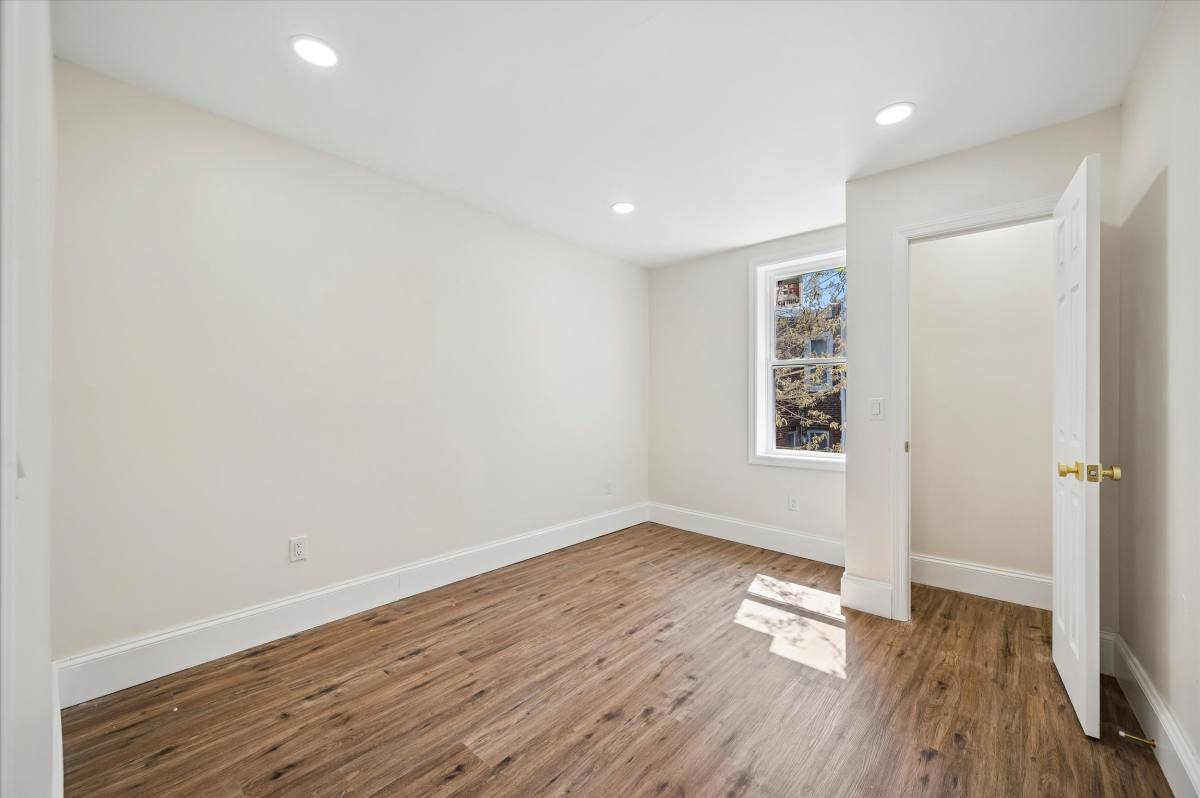 House for rent at 5618 Malcolm St, Philadelphia, PA 19143