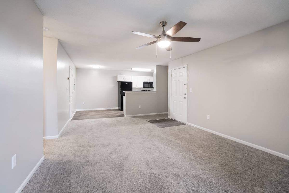 Apartment for rent at Pointe at Ridge Cove, 100 Parkridge Dr, Jackson, TN 38301