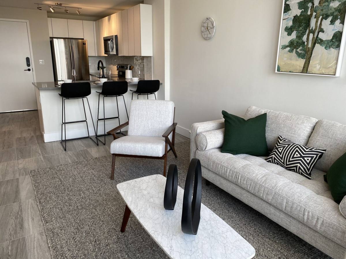 Apartment for rent at Avery Dania Pointe, 121 N Compass Way, Dania, FL 33004