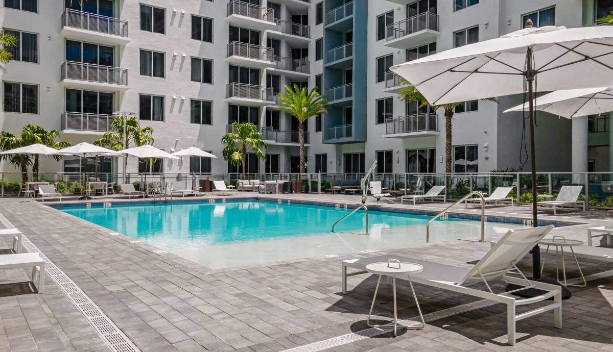 Apartment for rent at Avery Dania Pointe, 121 N Compass Way, Dania, FL 33004