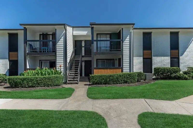 Apartment for rent at Cali Crossing, 17610 Cali Dr, Houston, TX 77090
