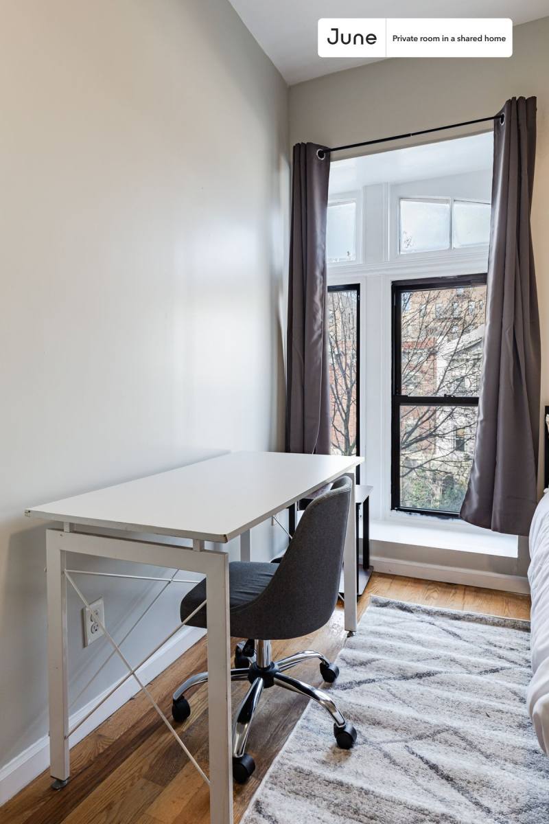 Apartment for rent at 362 Parkside Ave, Brooklyn, NY 11226