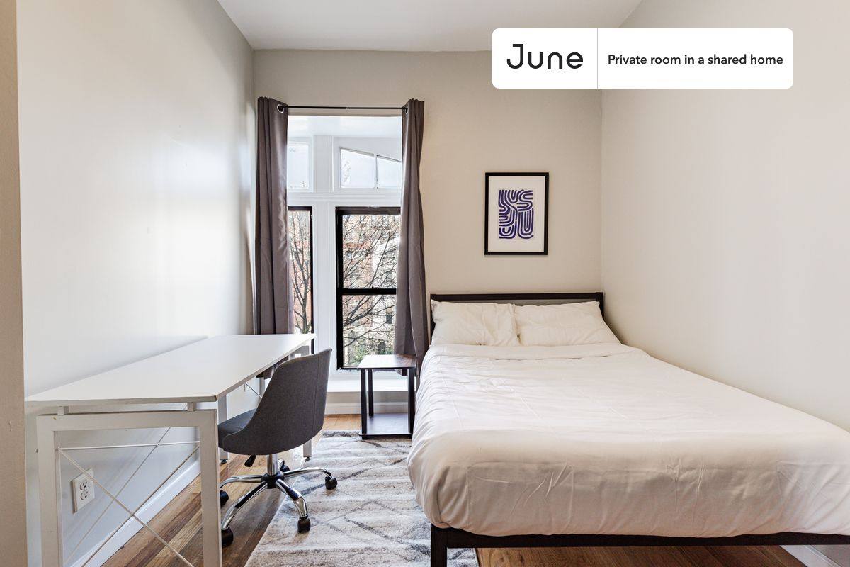 Apartment for rent at 362 Parkside Ave, Brooklyn, NY 11226