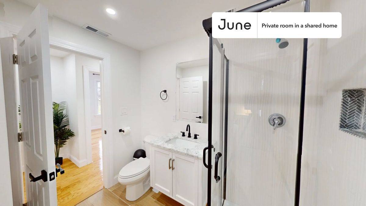 Apartment for rent at 41 Dorr St, Roxbury, MA 02119