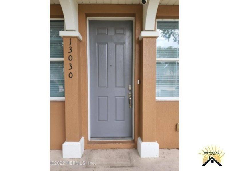 Townhouse for rent at 13030 Shallowater Rd, Jacksonville, FL 32258