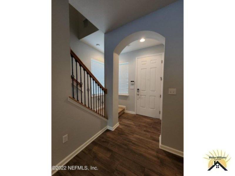 Townhouse for rent at 13030 Shallowater Rd, Jacksonville, FL 32258