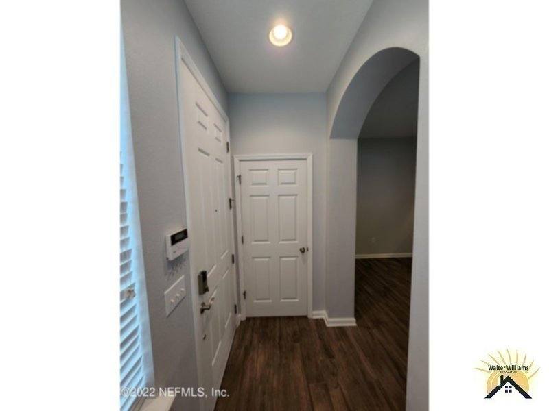Townhouse for rent at 13030 Shallowater Rd, Jacksonville, FL 32258
