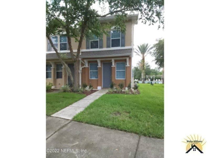 Townhouse for rent at 13030 Shallowater Rd, Jacksonville, FL 32258