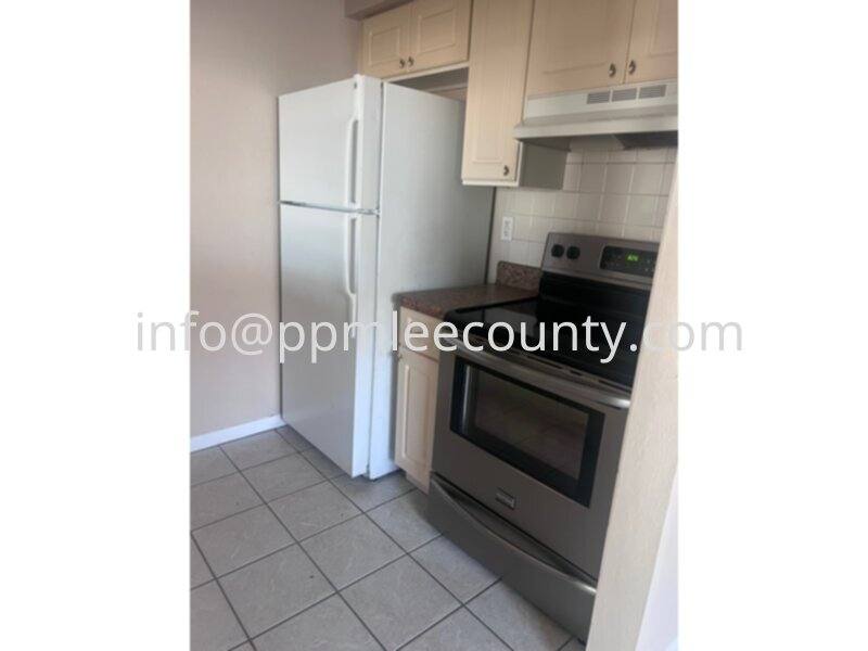 Townhouse for rent at 1315 SE 24th Ave, Cape Coral, FL 33990