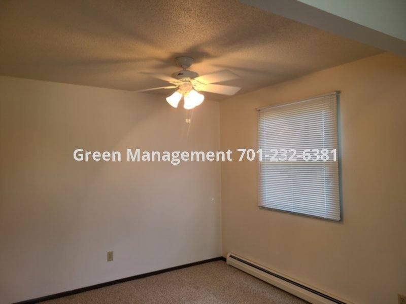 Townhouse for rent at 644 E 2nd Ave, West Fargo, ND 58078