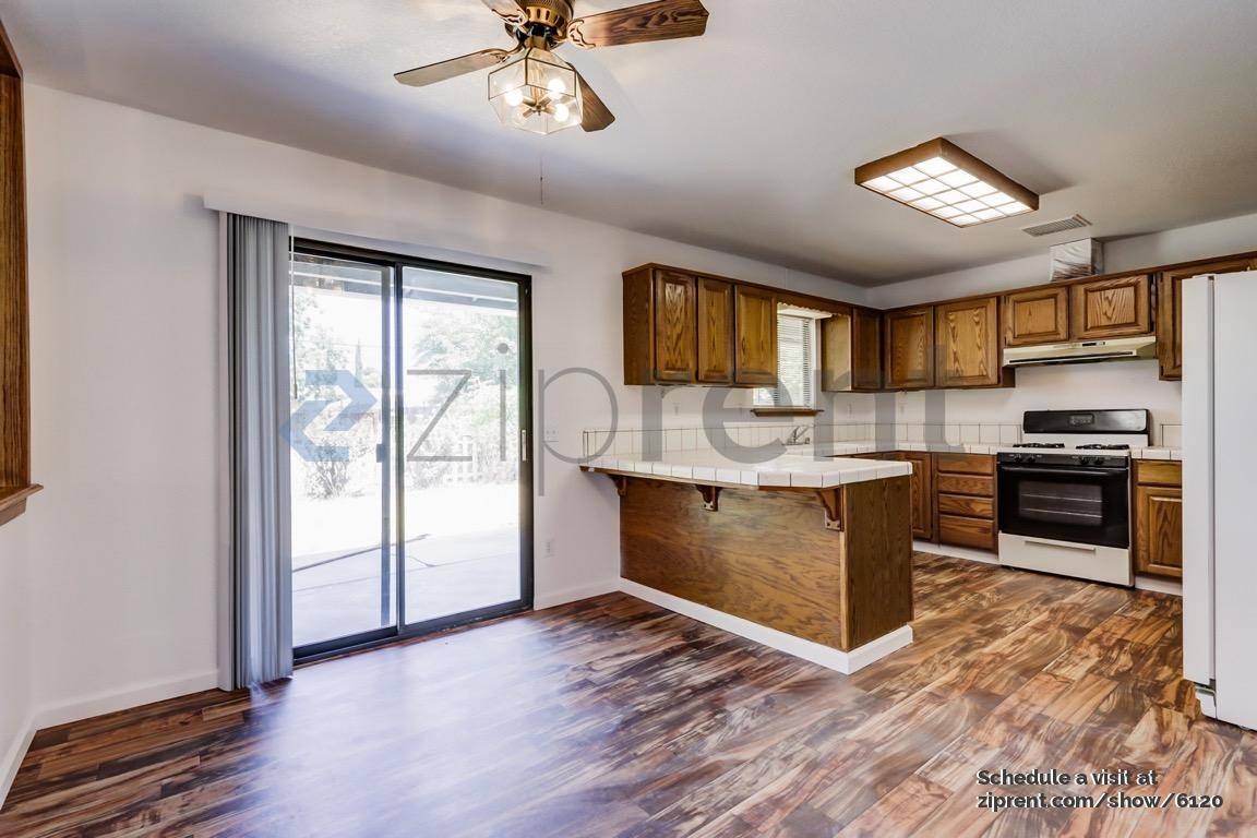 House for rent at 168 W Adams St, Coalinga, CA 93210