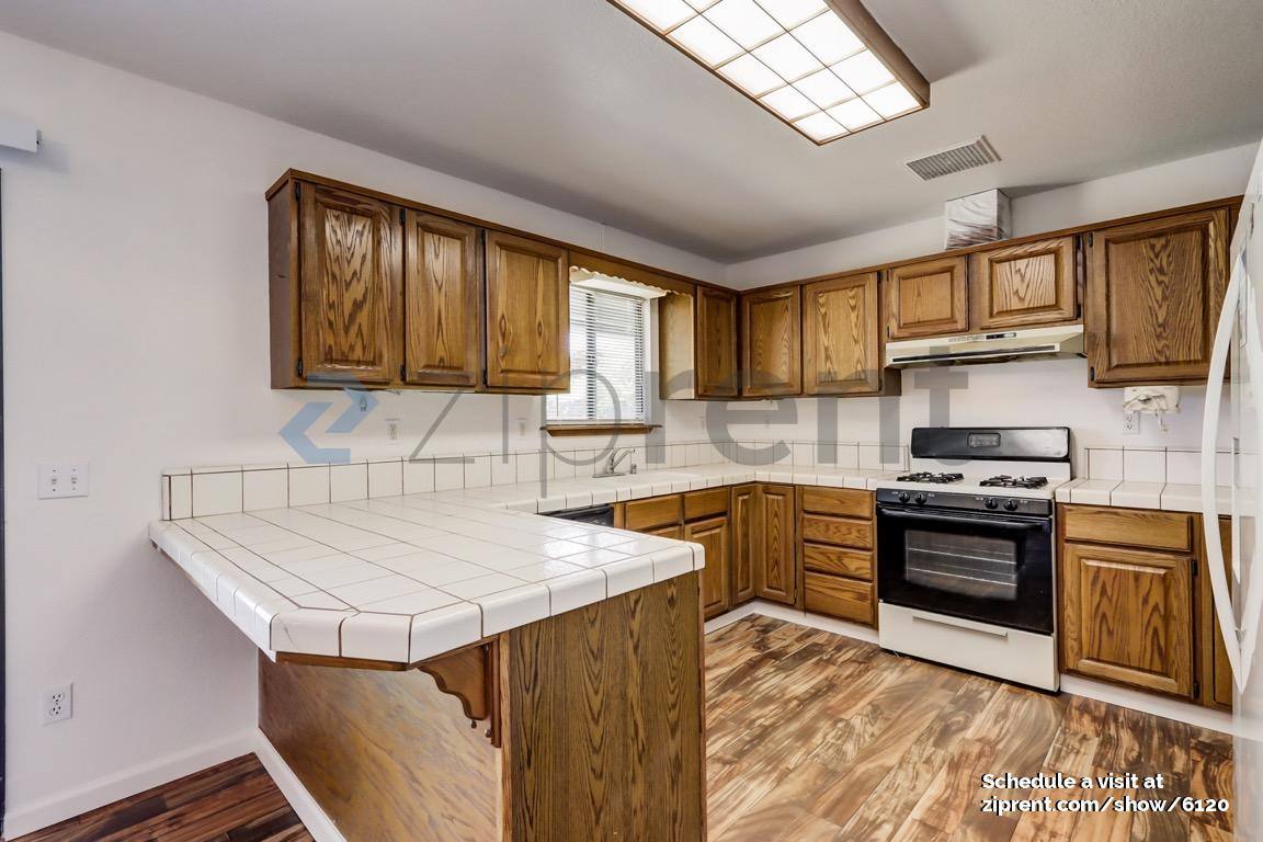 House for rent at 168 W Adams St, Coalinga, CA 93210