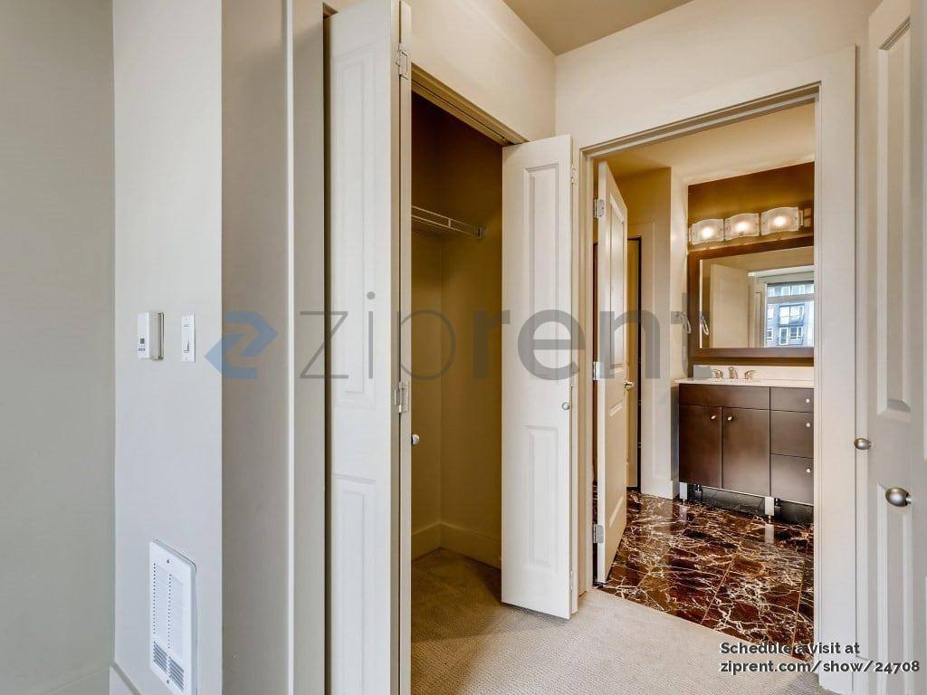 Apartment for rent at 159 Denny Way #607, Seattle, WA 98109