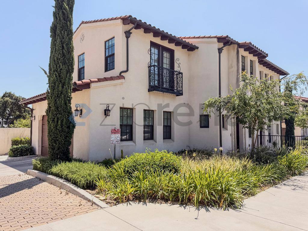 House for rent at 1676 3rd St, Duarte, CA 91010