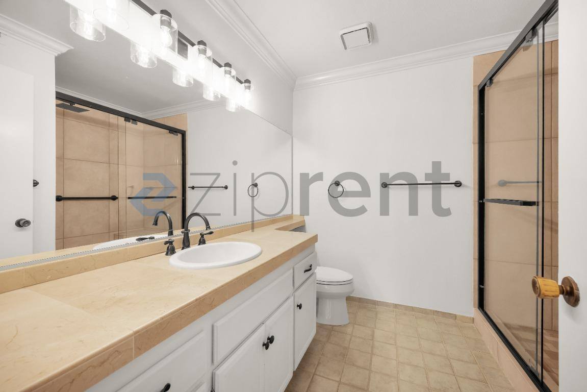 Condo for rent at 4059 Carmel View Rd #41, San Diego, CA 92130