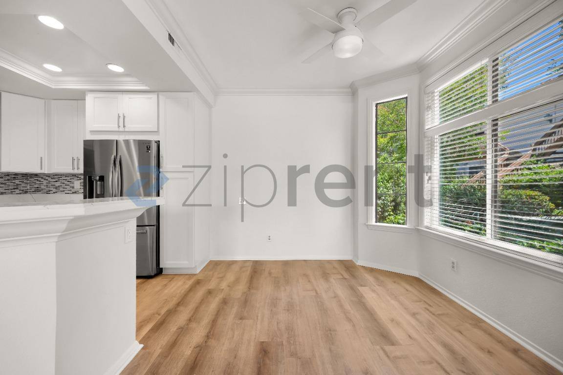 Condo for rent at 4059 Carmel View Rd #41, San Diego, CA 92130