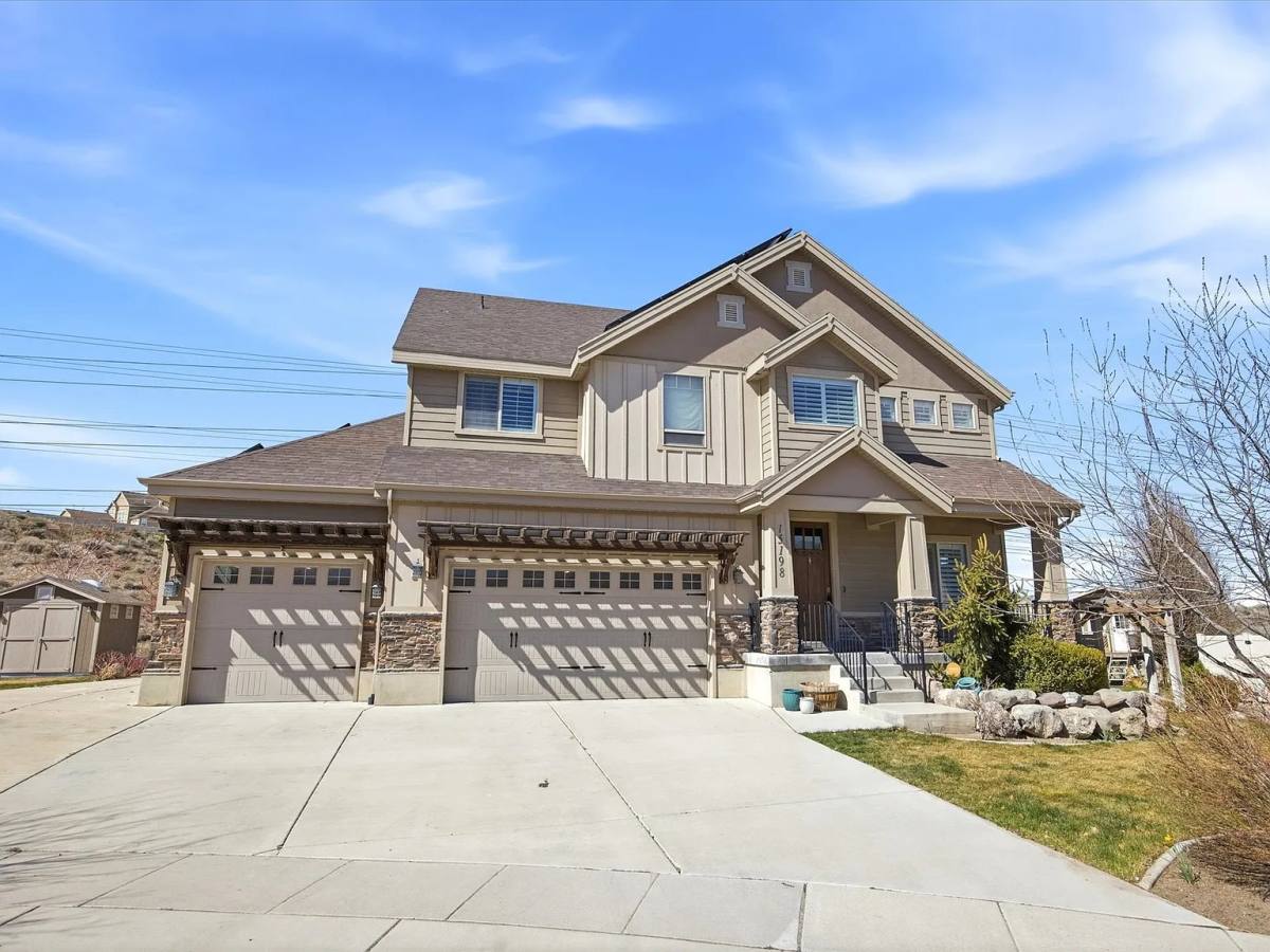 House for rent at 15198 S Mule Train Dr, Riverton, UT 84065