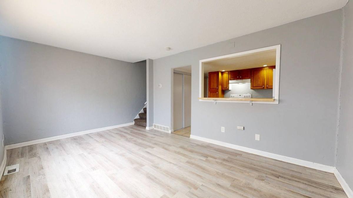 Townhouse for rent at 630 S Abbe Rd, Elyria, OH 44035