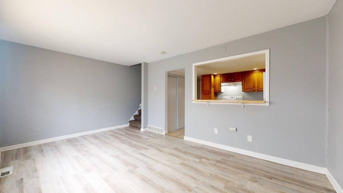 Townhouse for rent at 630 S Abbe Rd, Elyria, OH 44035