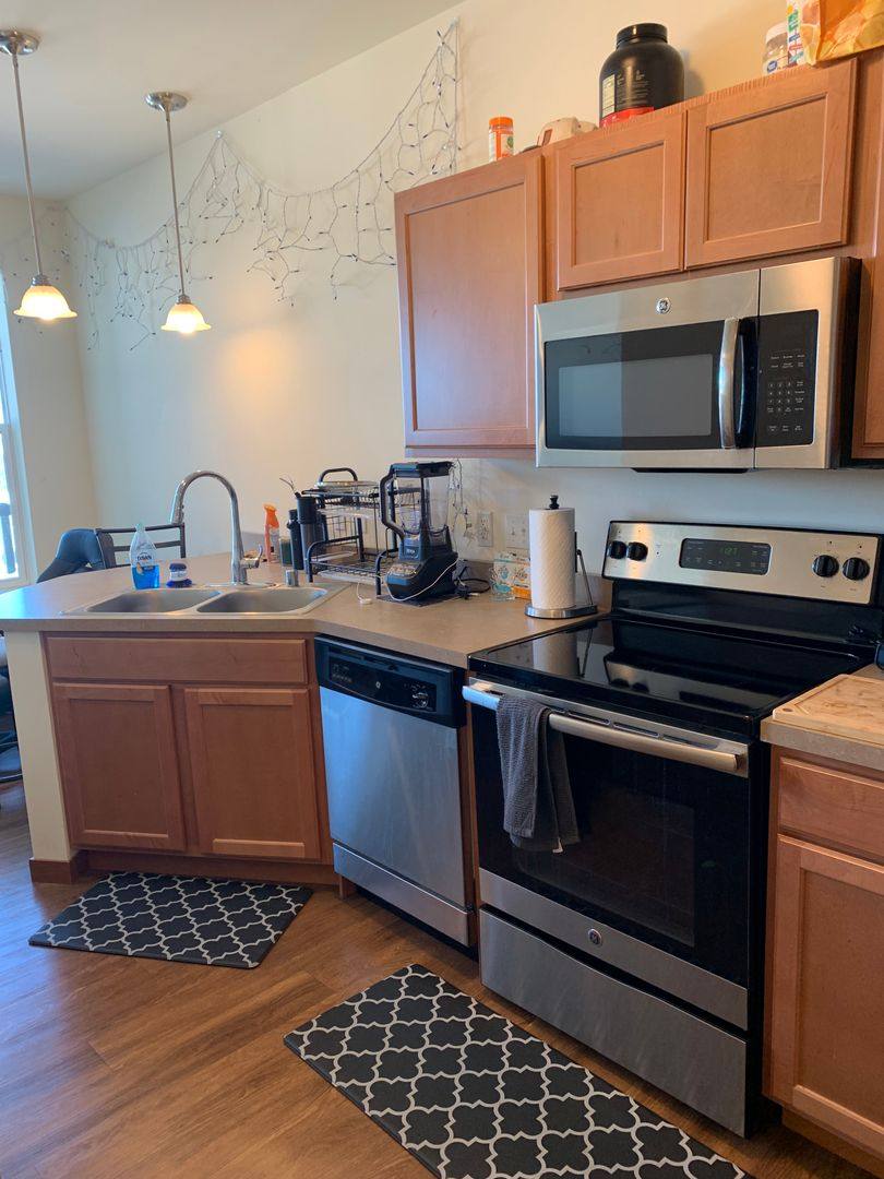 Apartment for rent at 3061 Pleasant St, Sun Prairie, WI 53590