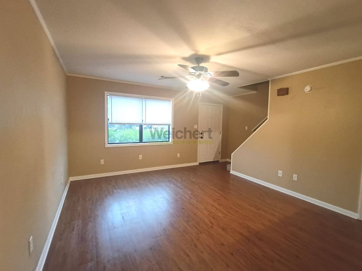 Apartment for rent at 604 N 13th St, Paragould, AR 72450