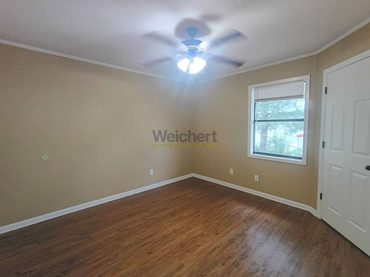 Apartment for rent at 604 N 13th St, Paragould, AR 72450
