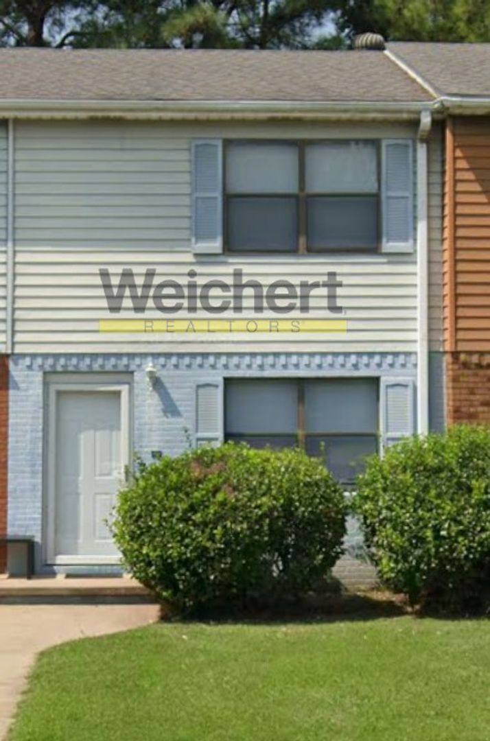 Apartment for rent at 604 N 13th St, Paragould, AR 72450
