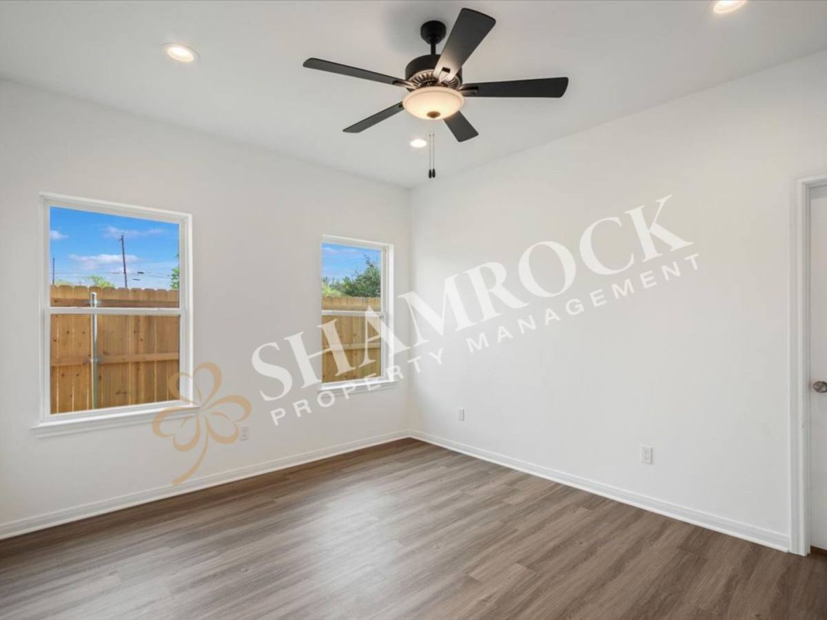 House for rent at 113 W Windmill Way, Waco, TX 76706