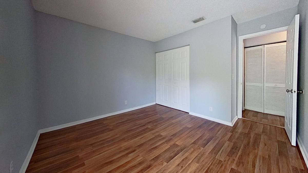 Apartment for rent at 1130 Comanche St, Jacksonville, FL 32205
