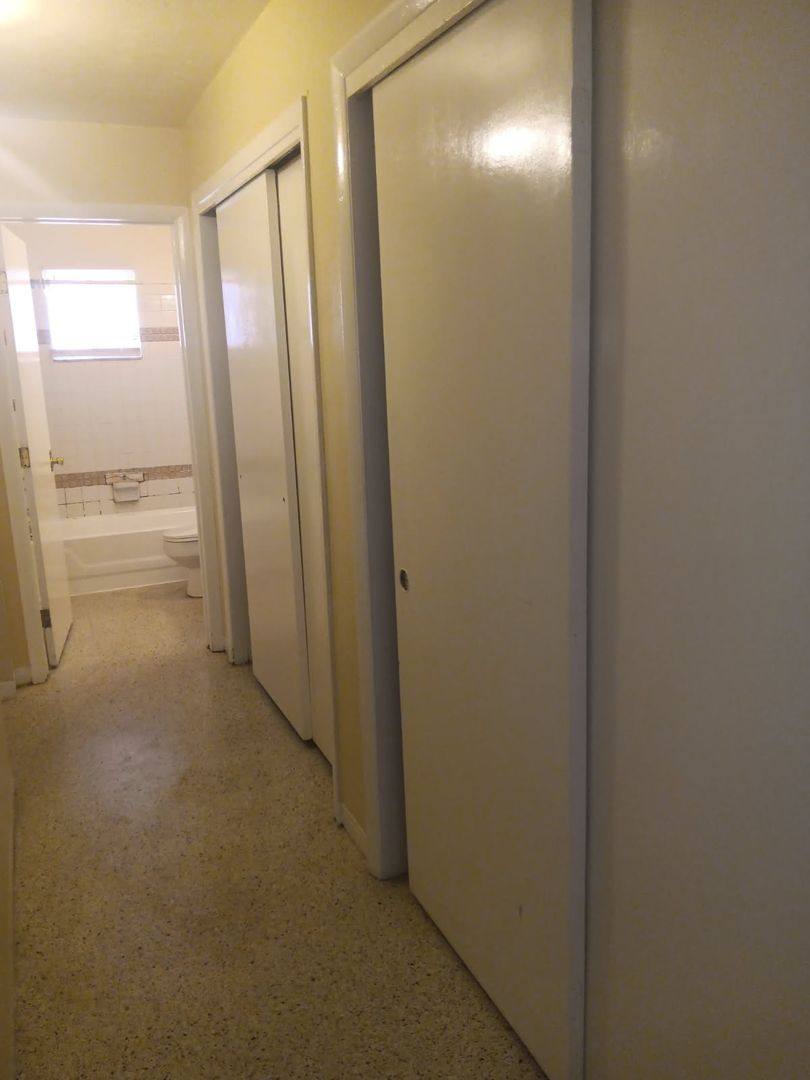 Apartment for rent at 5860 22nd Ave N, Saint Petersburg, FL 33710