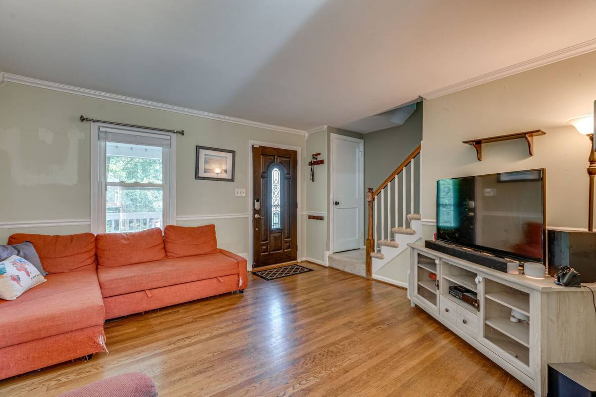 House for rent at 2848 Fairhaven Ave, Alexandria, VA 22303