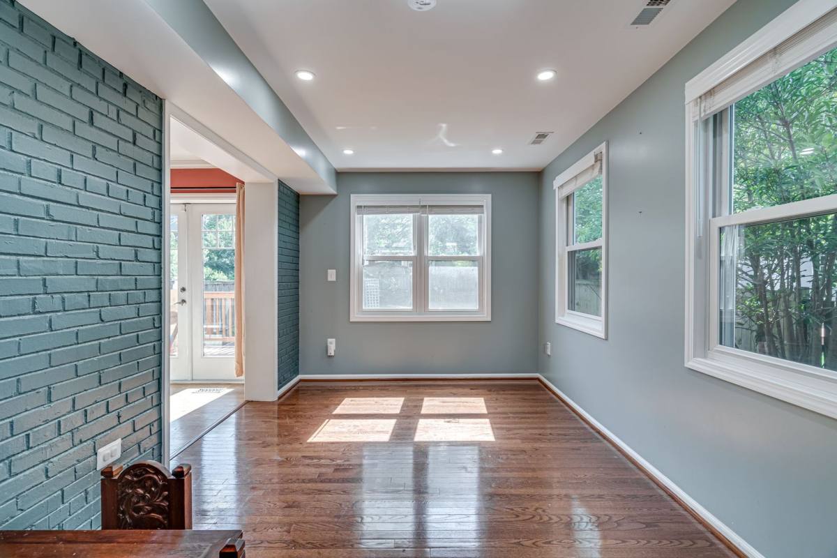House for rent at 2848 Fairhaven Ave, Alexandria, VA 22303