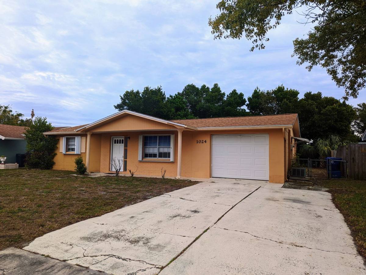 Apartment for rent at 1024 Hilton Lane, Holiday, FL 34691