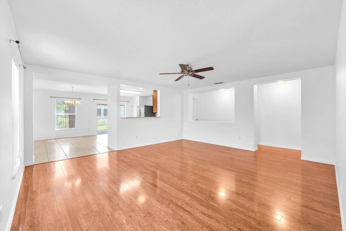 House for rent at 6760 Waterton Dr, Riverview, FL 33578