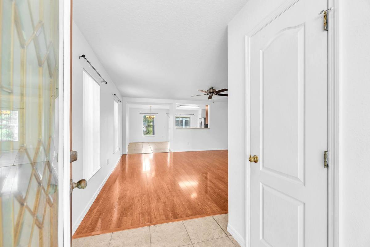 House for rent at 6760 Waterton Dr, Riverview, FL 33578